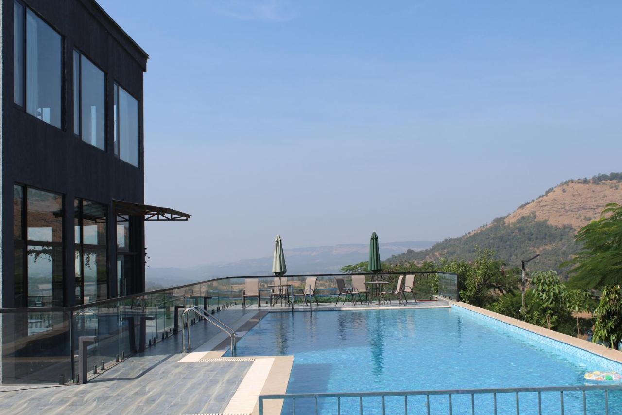 Paraiso Resort & Club Igatpuri Exterior photo