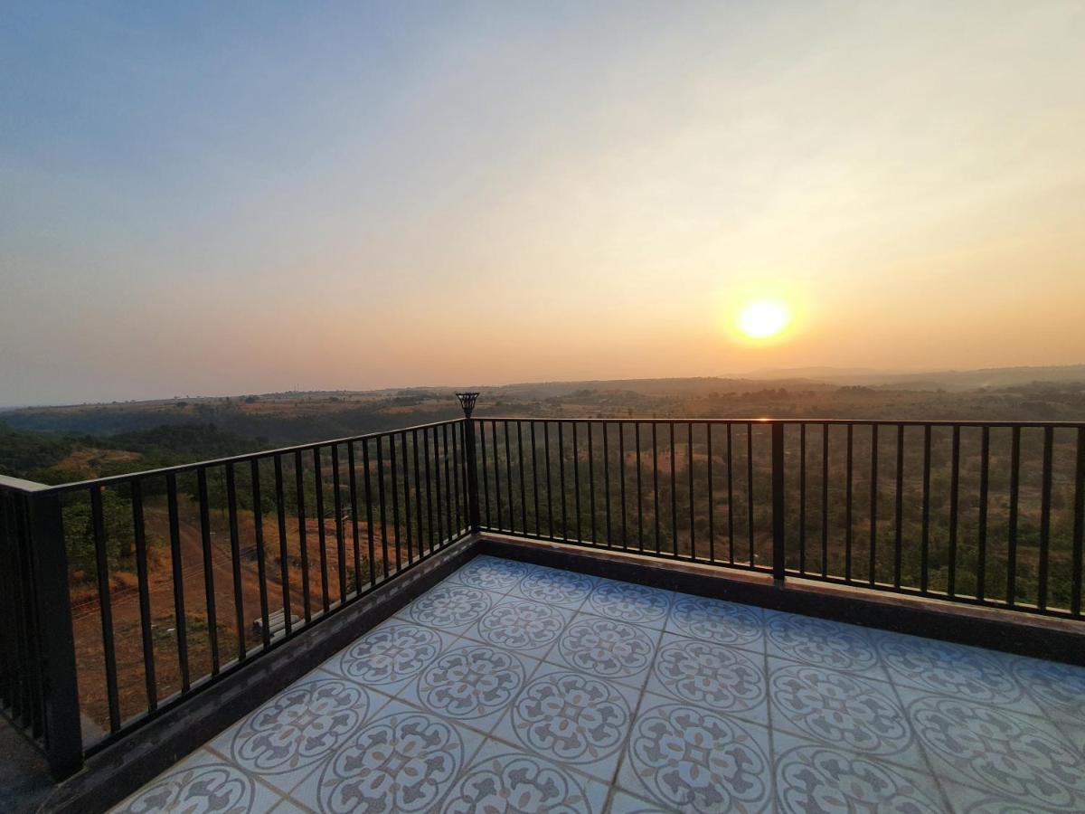 Paraiso Resort & Club Igatpuri Exterior photo